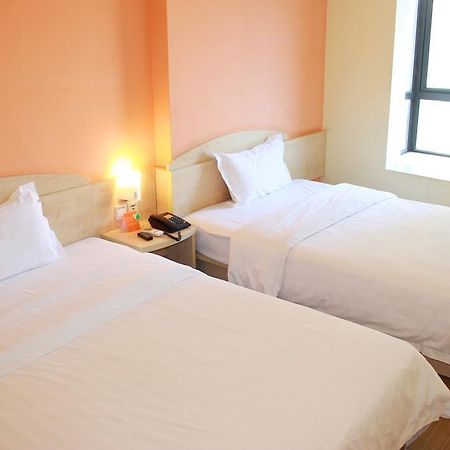 7Days Inn Guilin Railway Station ภายนอก รูปภาพ
